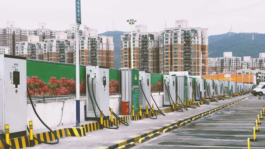 電動汽車充電樁的正確使用方法.jpeg 電動汽車充電樁的正確使用方法.jpeg